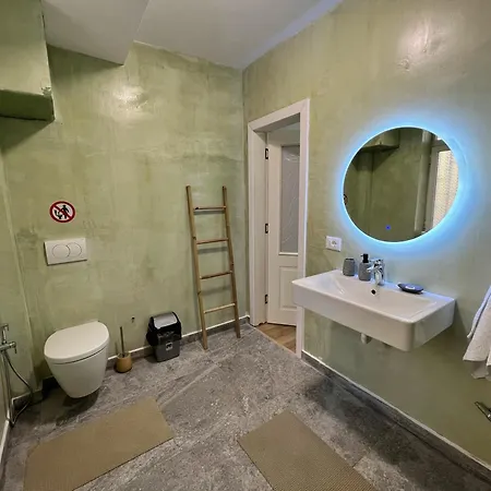 New Bazaar Cane 2 Apartment