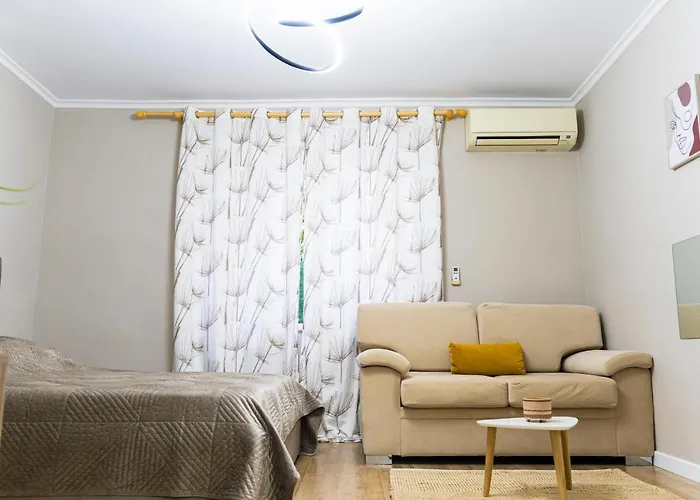 New Bazaar Cane 2 * Tirana